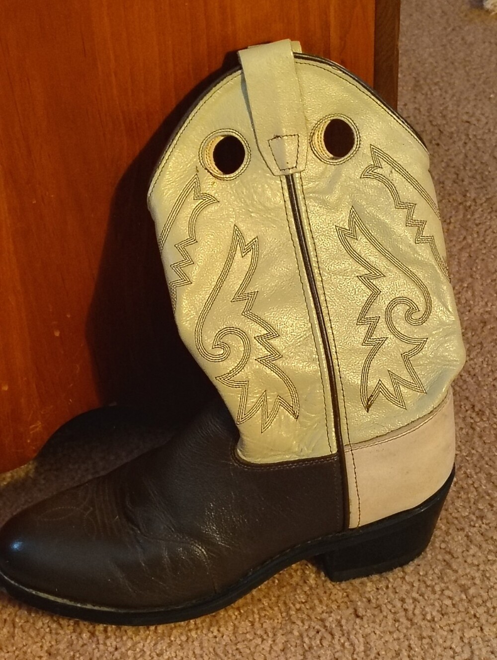 old West brand  Western Two-Tone Leather Cowboy Boot - Cream and Brown